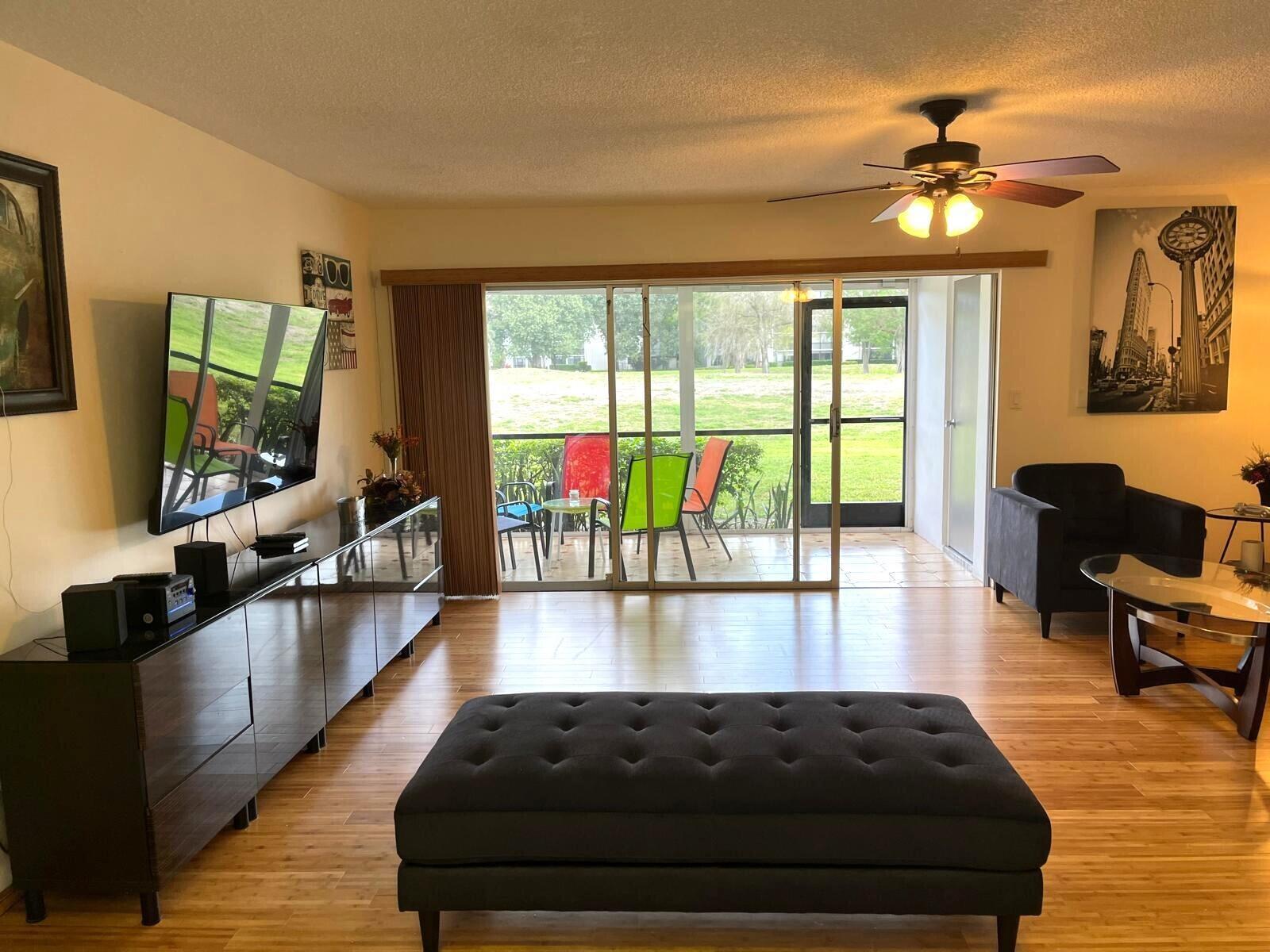 4092 Inverrary Drive Unit B12, Lauderhill FL 33319 photo 4