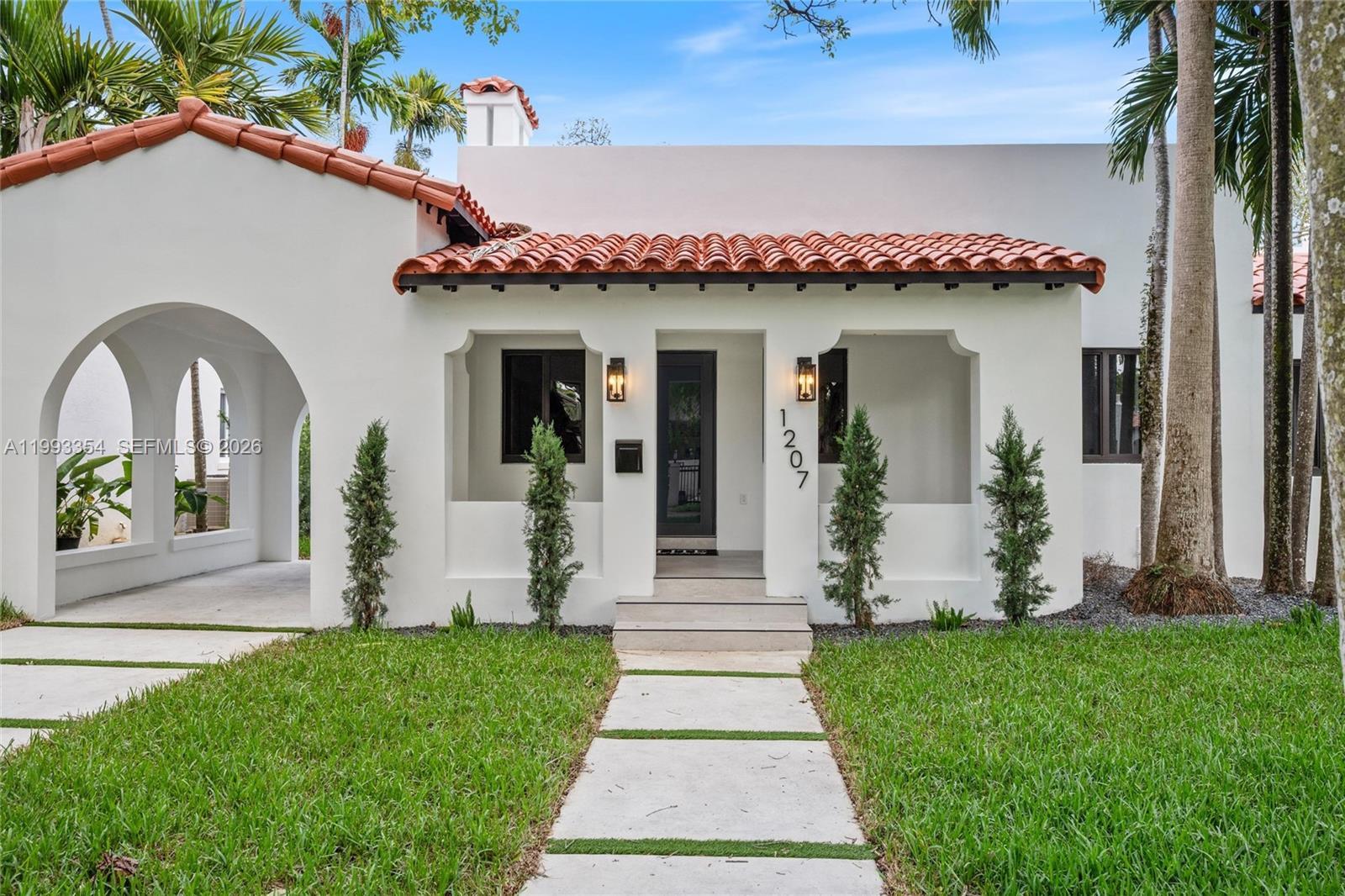 1207 Columbus Blvd, Coral Gables FL 33134 photo 2