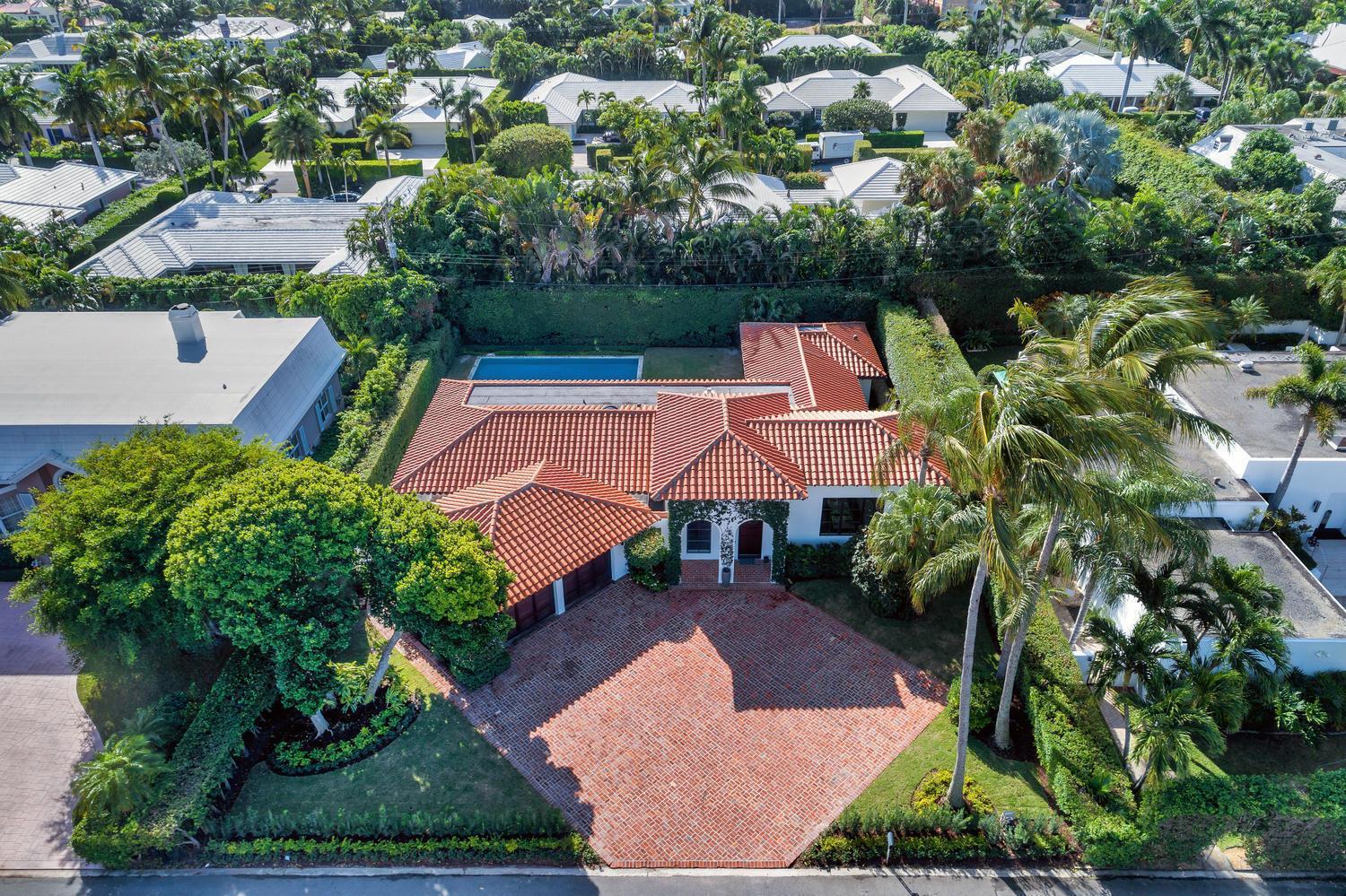 264 Sandpiper Drive, Palm Beach FL 33480 photo 2