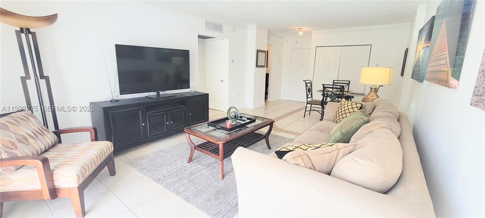 400 S Kings Point Dr # 220, Sunny Isles Beach FL 33160 photo 3