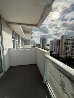 5601 Collins ave # 1219, Miami Beach FL 33140 photo 5