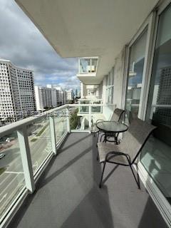 5601 Collins ave # 1219, Miami Beach FL 33140 photo 4