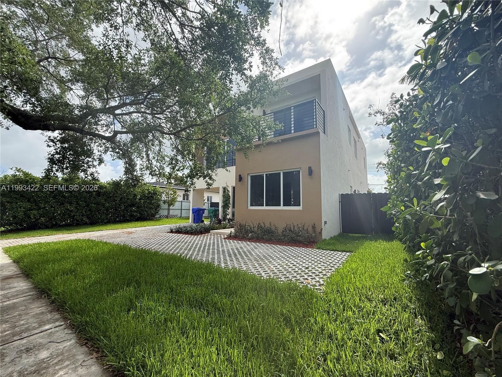 1981 SW 33rd Ave, Miami FL 33145 photo 3