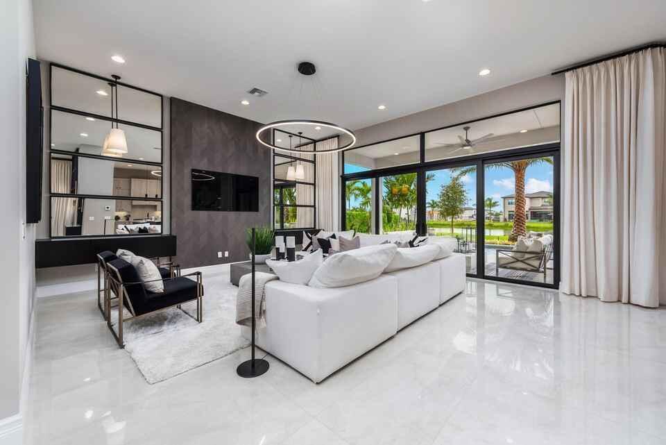 17166 Ludovica Lane, Boca Raton FL 33496