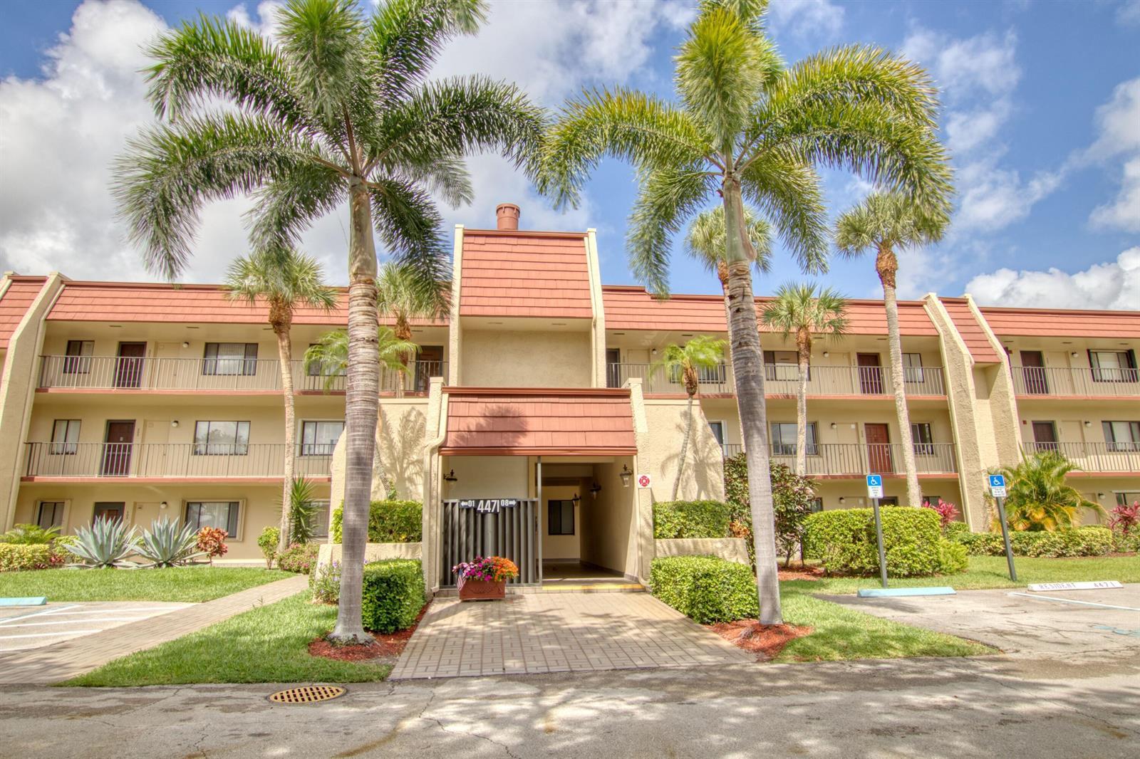 4471 Luxemburg Court # 301, Lake Worth FL 33467