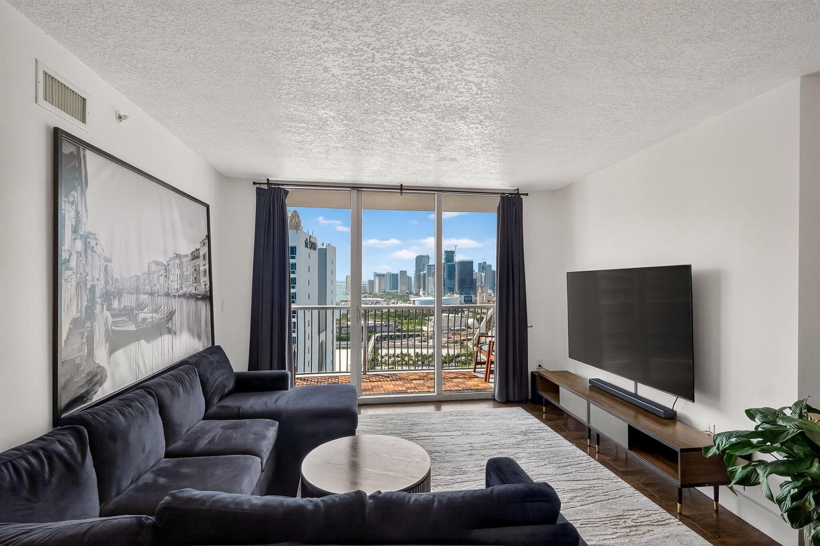 1750 N Bayshore Drive # 3706, Miami FL 33132 photo 4