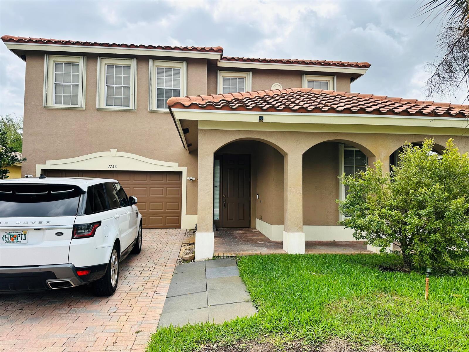 1756 SW Jamesport Drive, Port St. Lucie FL 34953 photo 2