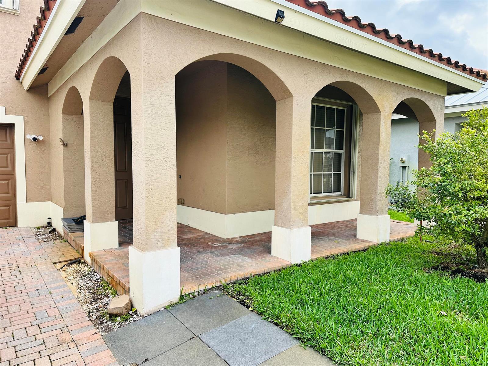 1756 SW Jamesport Drive, Port St. Lucie FL 34953 photo 4