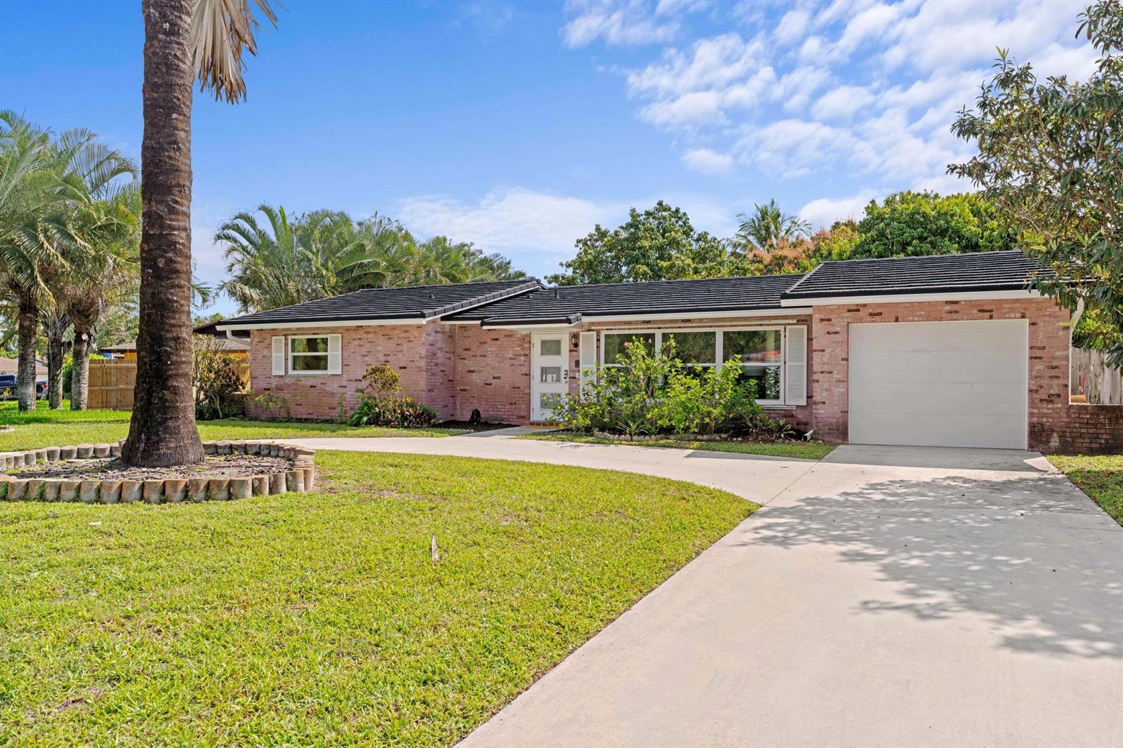 324 Sandpiper Avenue, Royal Palm Beach FL 33411 photo 5