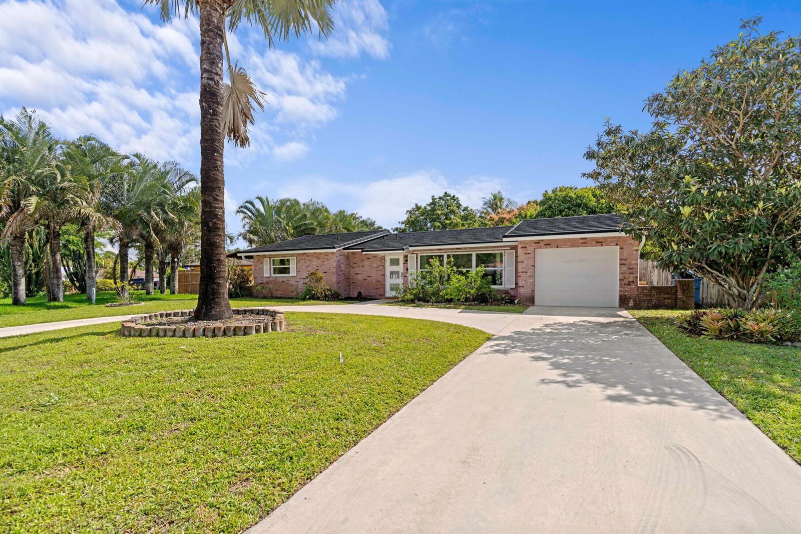 324 Sandpiper Avenue, Royal Palm Beach FL 33411 photo 4