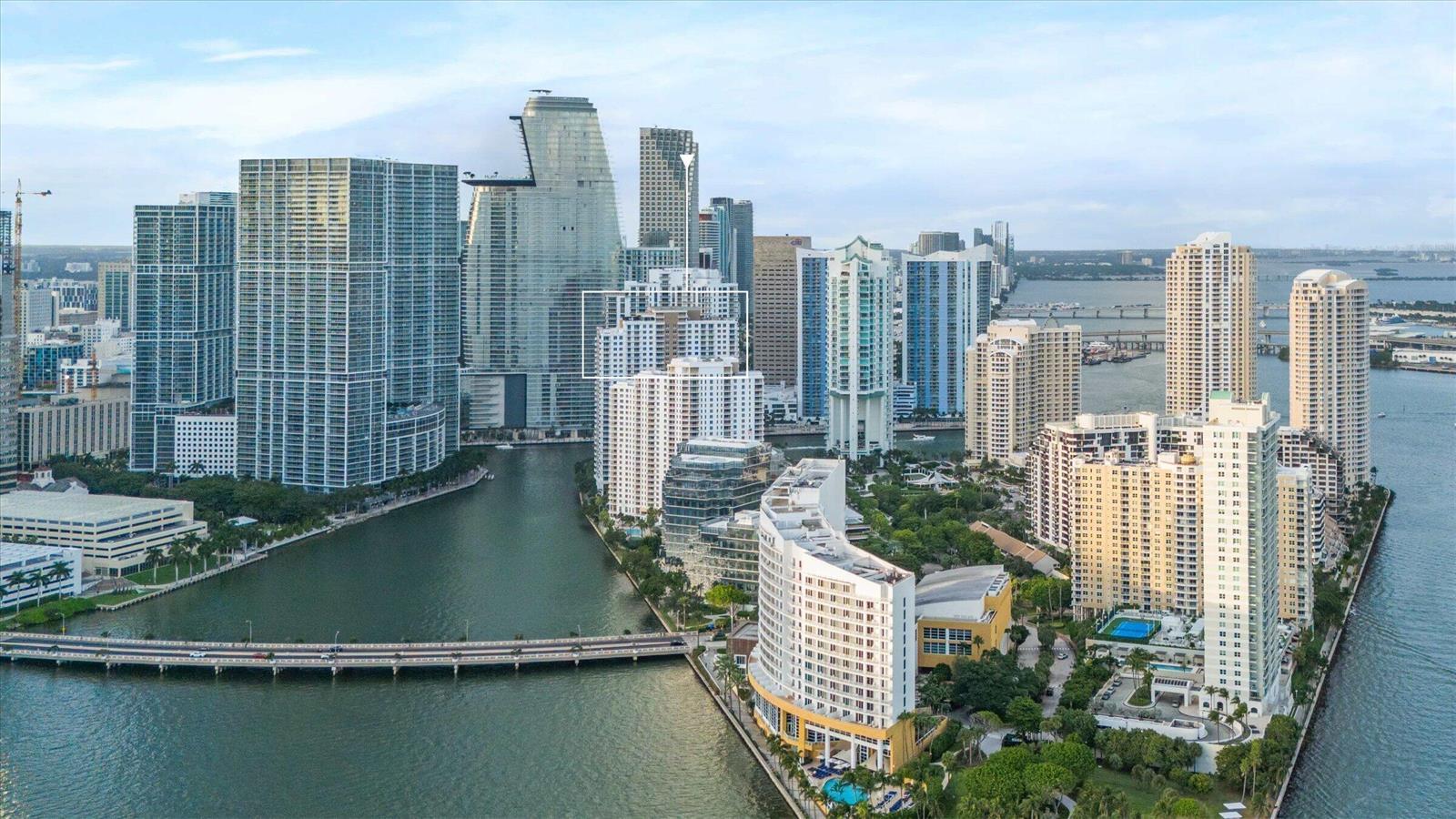 801 Brickell Key Boulevard # 2805, Miami FL 33131
