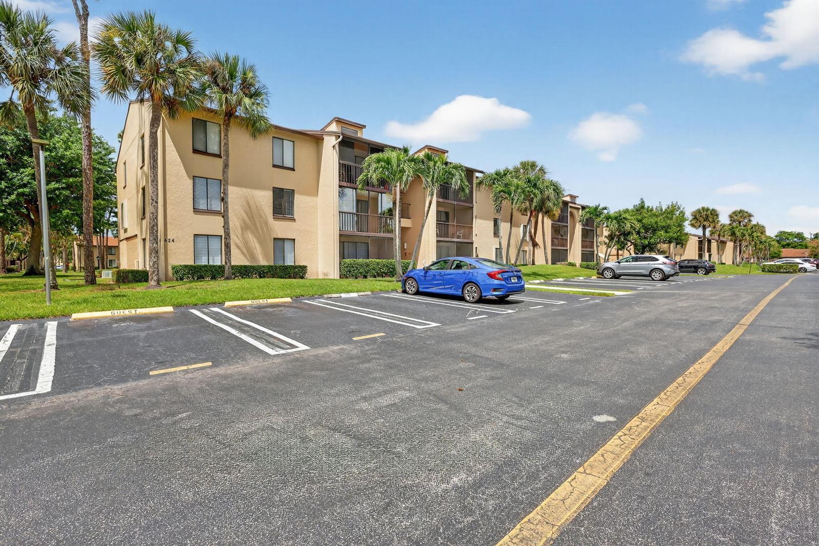 624 Sea Pine Way # B3, FL 33415 photo 3