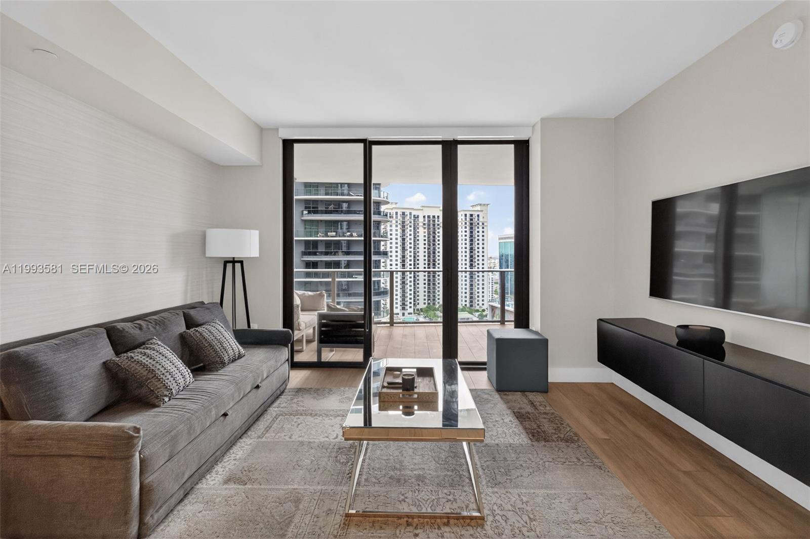 1010 Brickell Ave # 2611, Miami FL 33131 photo 2