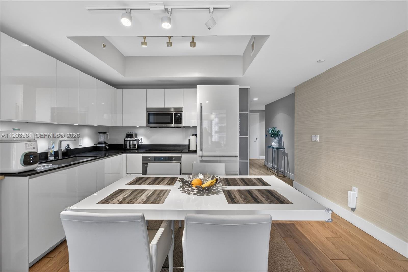 1010 Brickell Ave # 2611, Miami FL 33131 photo 4