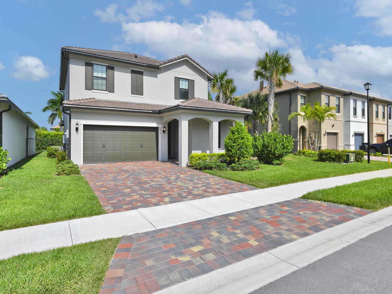 4814 Chantilly Road, Lake Worth FL 33467 photo 3