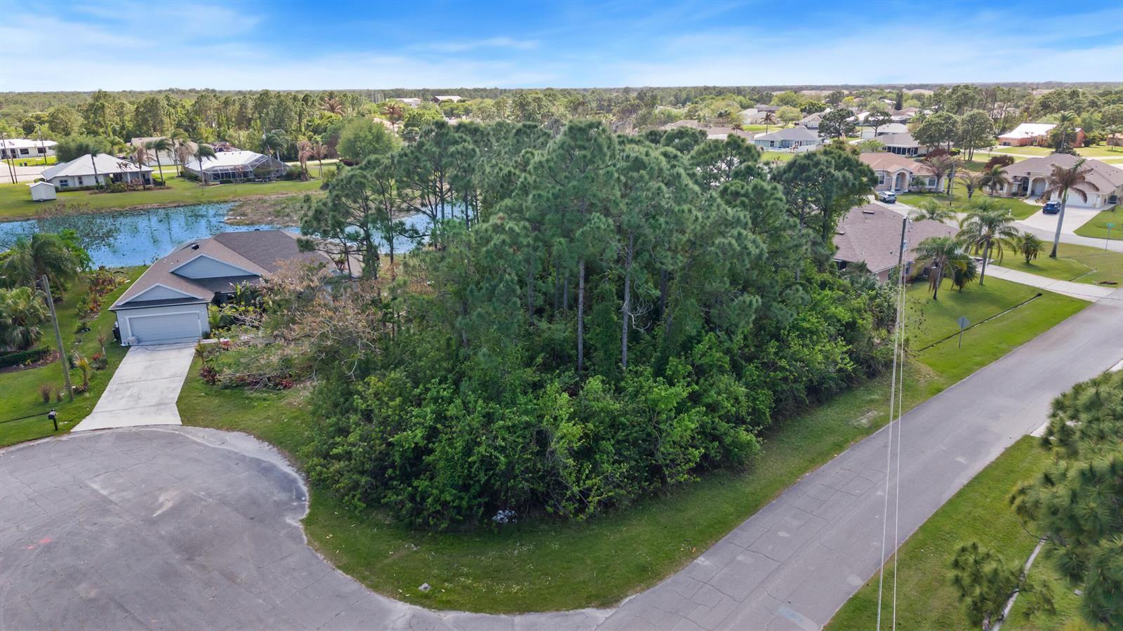 5902 NW Tyrol Court, Port St. Lucie FL 34983 photo 3