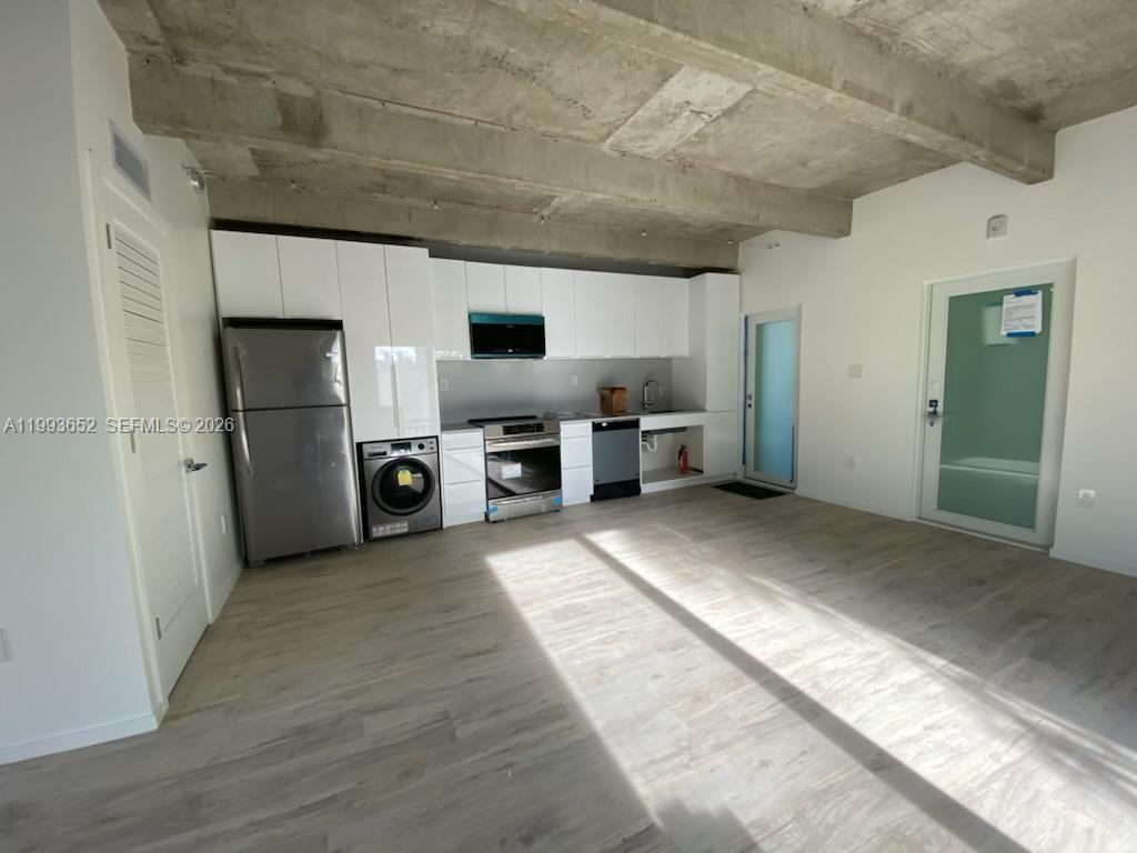 363 Washington Ave # 31, Miami Beach FL 33139 photo 4