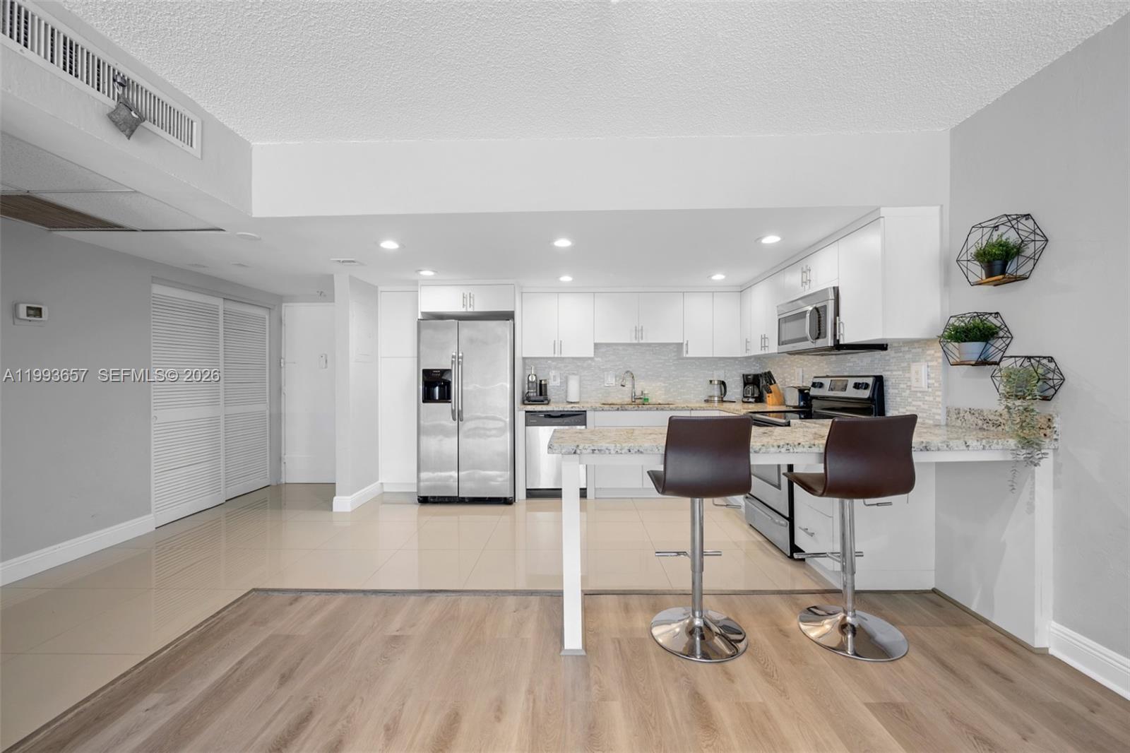 19370 Collins Ave # 225, Sunny Isles Beach FL 33160