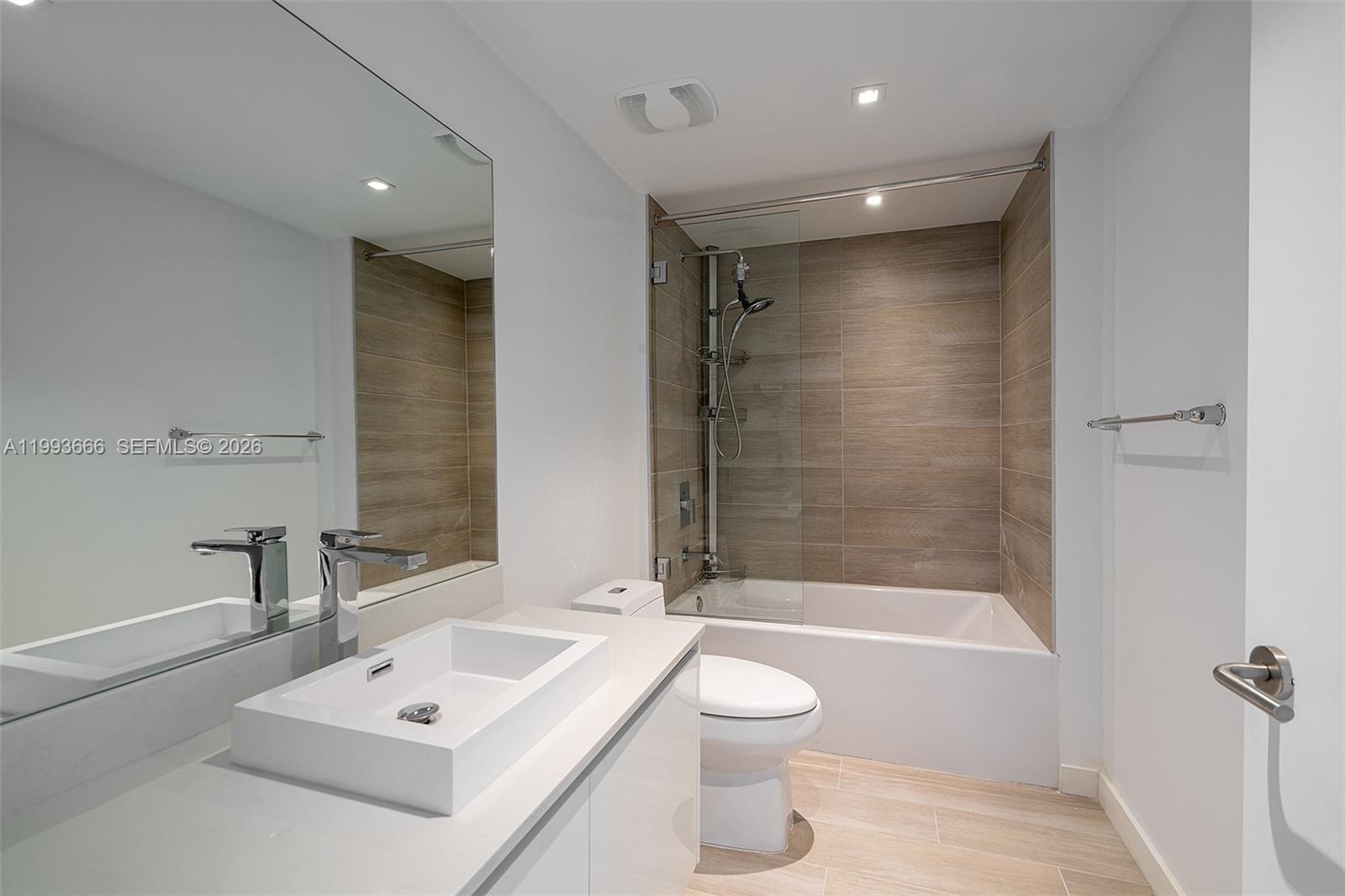 1600 SW 1st Ave # 711, Miami FL 33129 photo 5