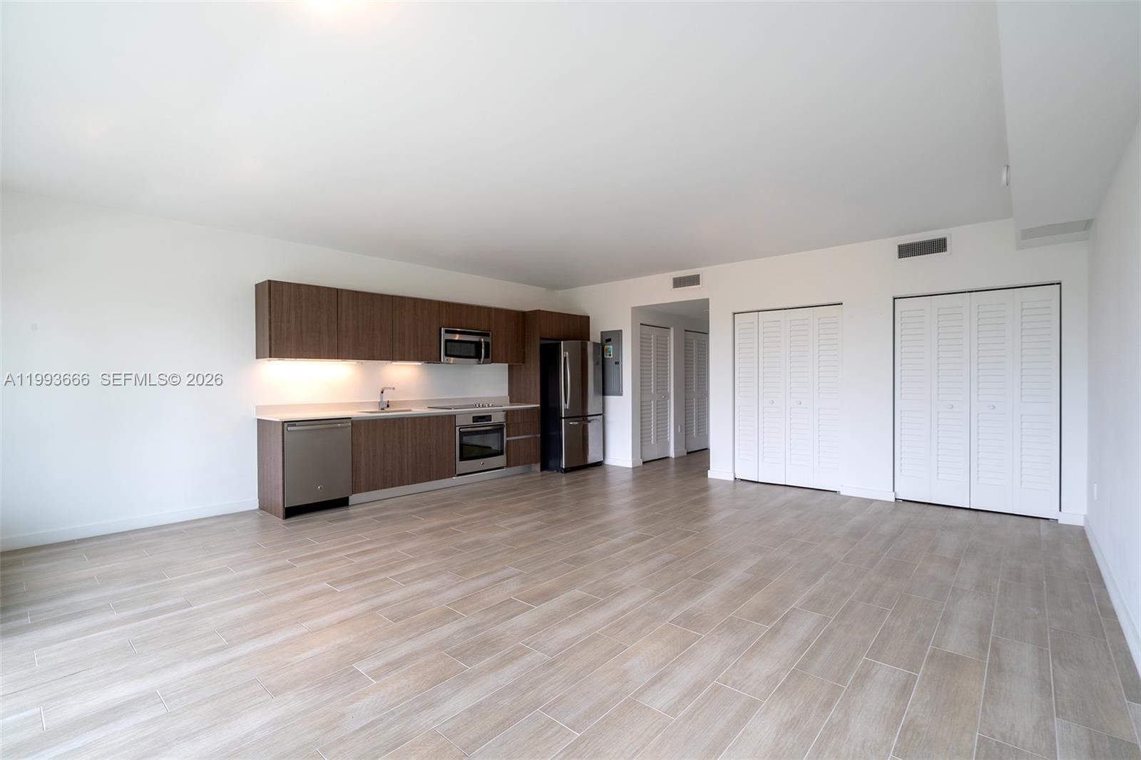 1600 SW 1st Ave # 711, Miami FL 33129 photo 4