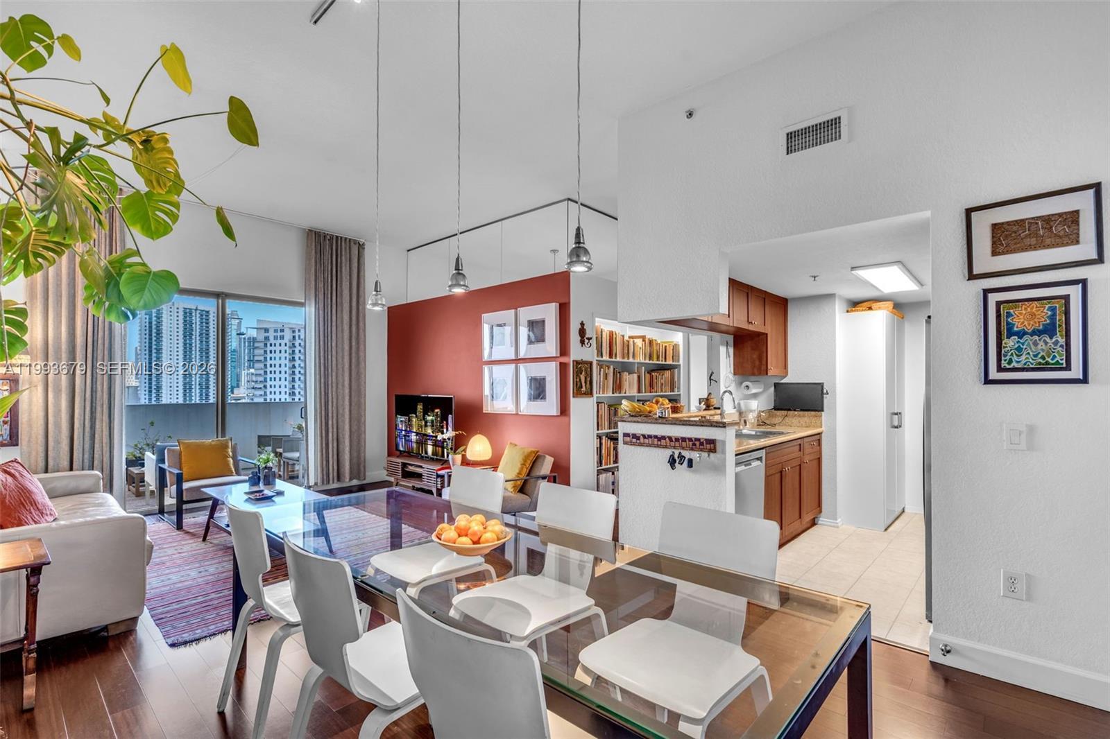 36 NW 6th Ave # 8, Miami FL 33128 photo 4