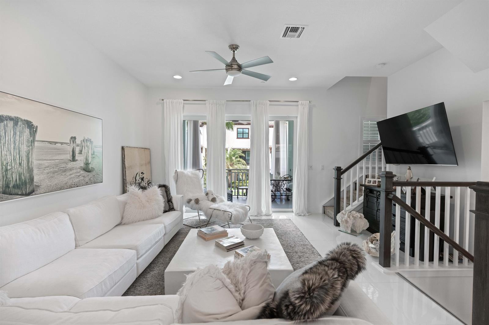 3024 Franklin Place, Palm Beach Gardens FL 33418 photo 2
