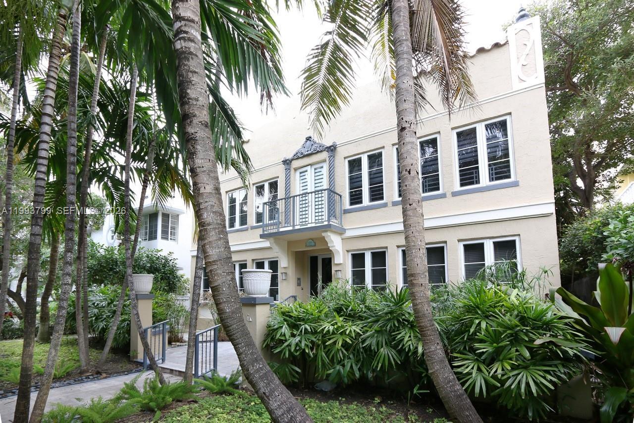 1018 Meridian Ave # 6, Miami Beach FL 33139