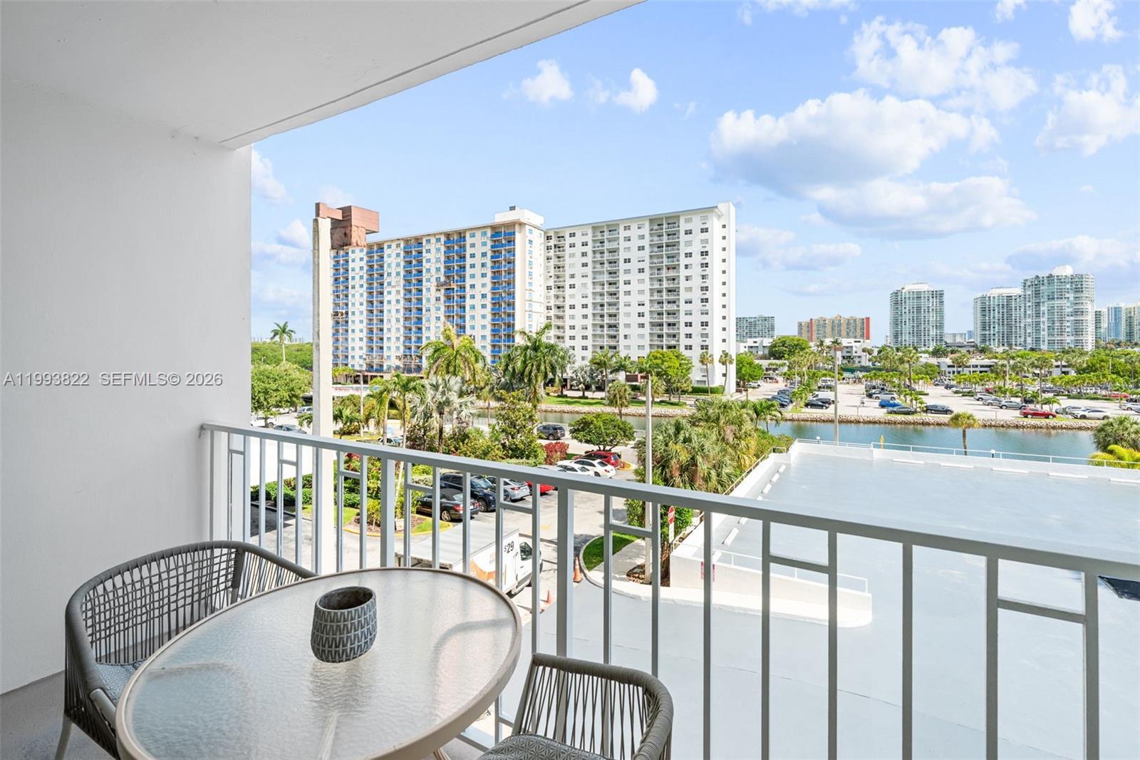 500 Bayview Dr # 325, Sunny Isles Beach FL 33160 photo 4
