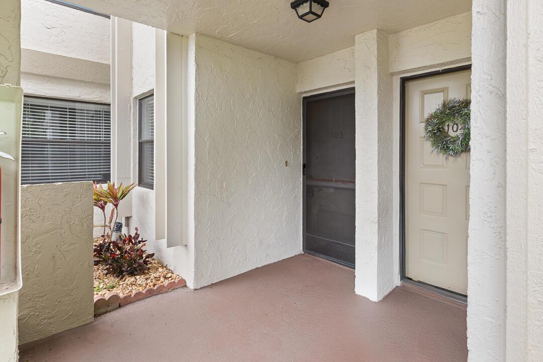 12962 Briarlake Drive # 103, Palm Beach Gardens FL 33418 photo 3