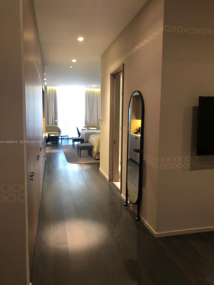 801 S Miami Ave # 412, Miami FL 33131 photo 5