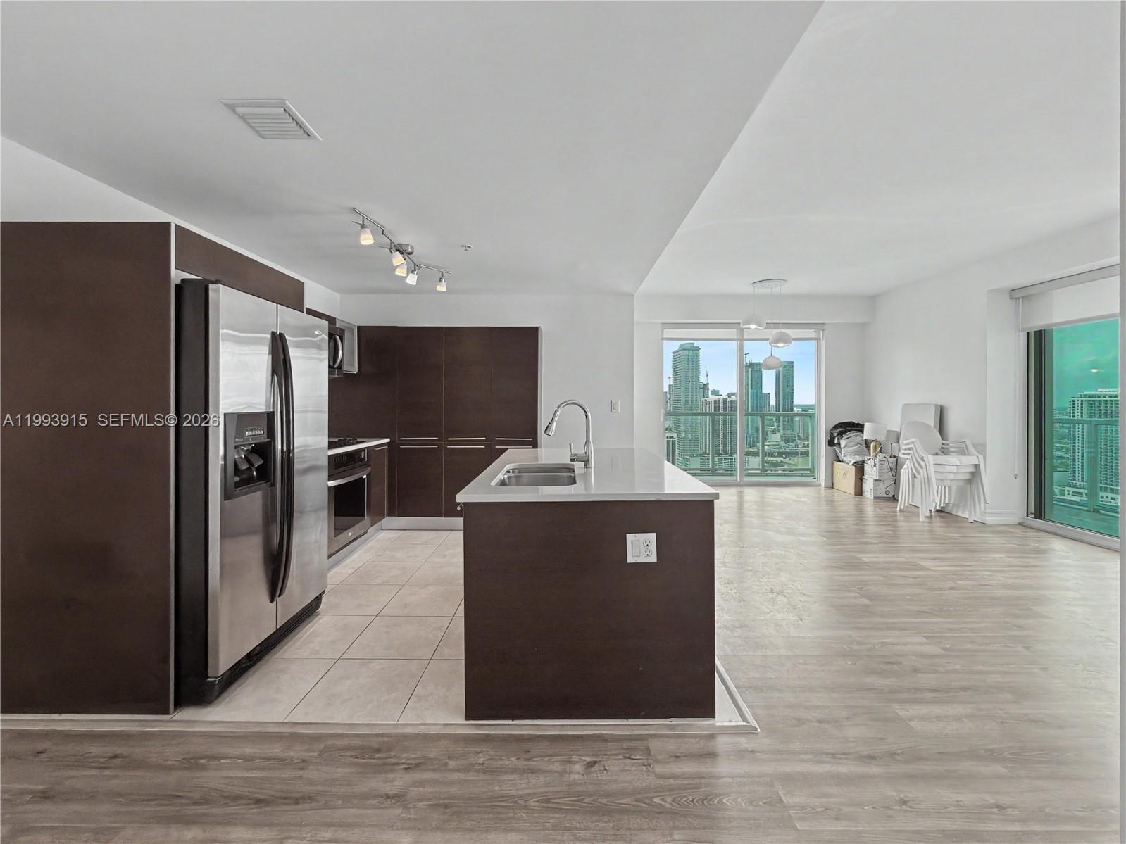 1900 N Bayshore Dr # 3811, Miami FL 33132 photo 2