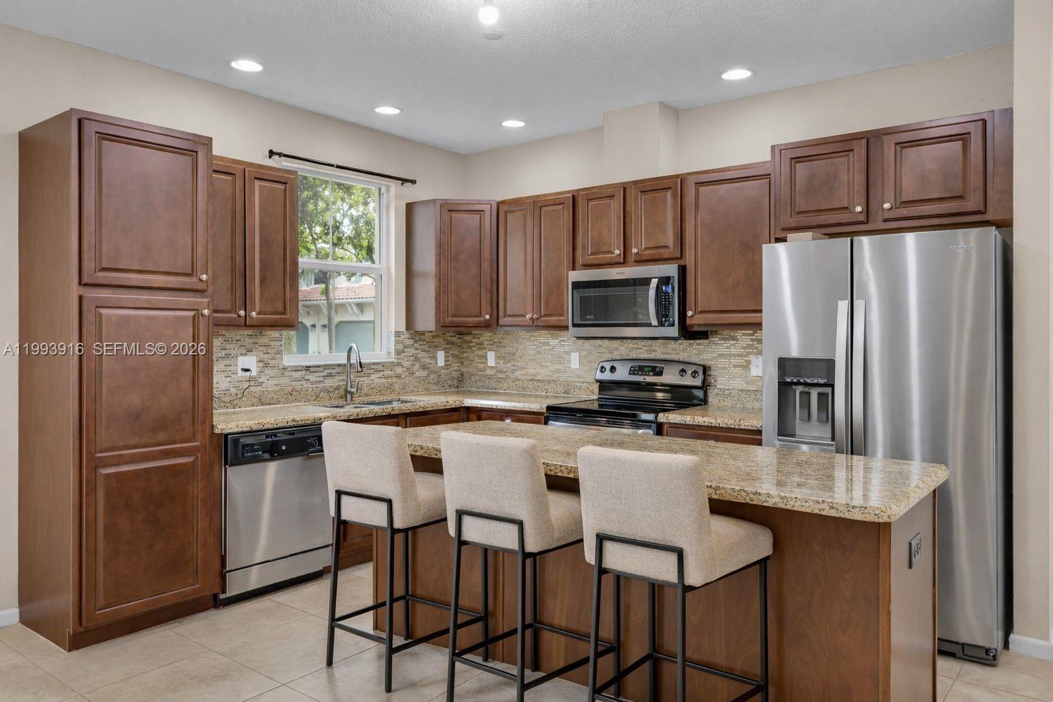 4308 Cascada Cir, Cooper City FL 33024 photo 3