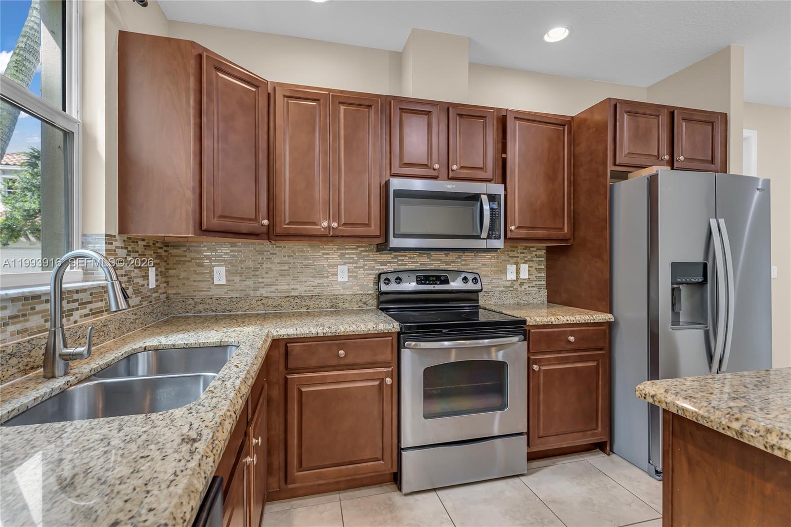 4308 Cascada Cir, Cooper City FL 33024 photo 4