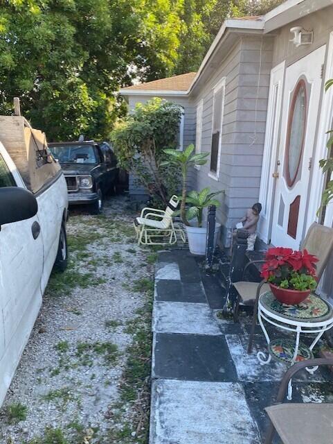 102 NW 28th Way, Fort Lauderdale FL 33311 photo 3
