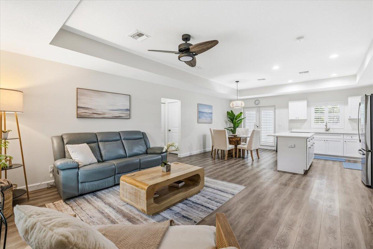 1116 SW 33rd Ave Avenue SW, Vero Beach FL 32968 photo 3