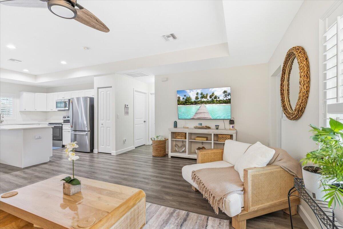 1116 SW 33rd Ave Avenue SW, Vero Beach FL 32968 photo 4