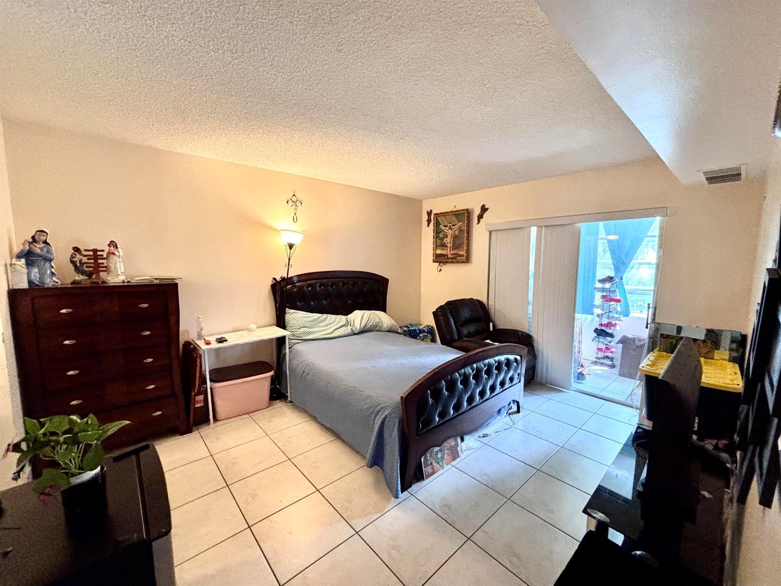 7400 NW 5th Place # 105, Margate FL 33063 photo 5