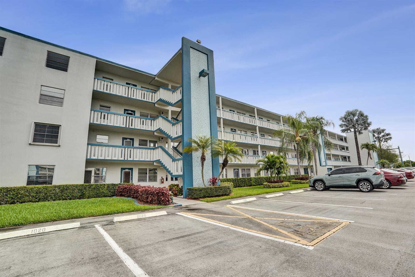 1020 Lincoln, Boca Raton FL 33434
