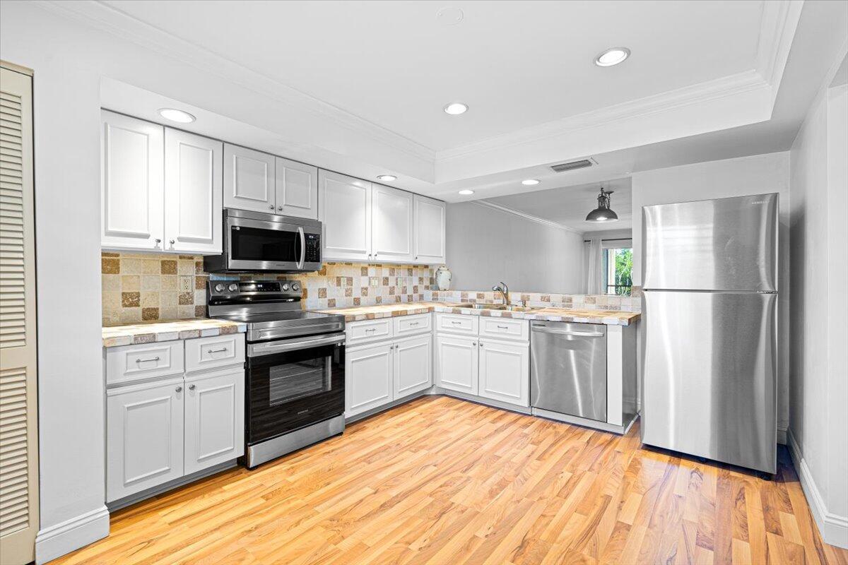 1811 SW Palm City Road # A202, Stuart FL 34994 photo 2