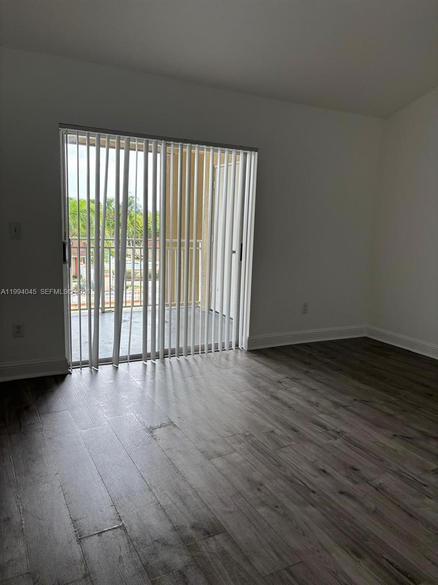 Hialeah, FL 33015 photo 3