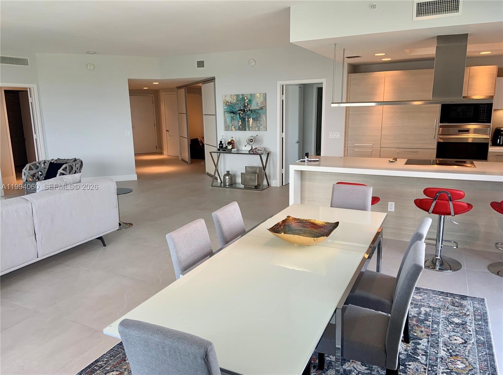 17301 Biscayne Blvd # 1602, North Miami Beach FL 33160 photo 3