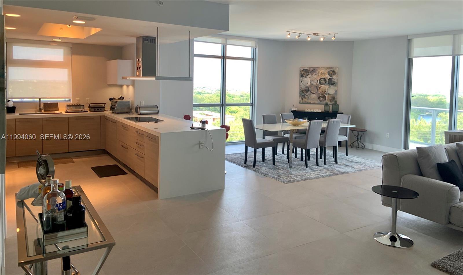 17301 Biscayne Blvd # 1602, North Miami Beach FL 33160 photo 5