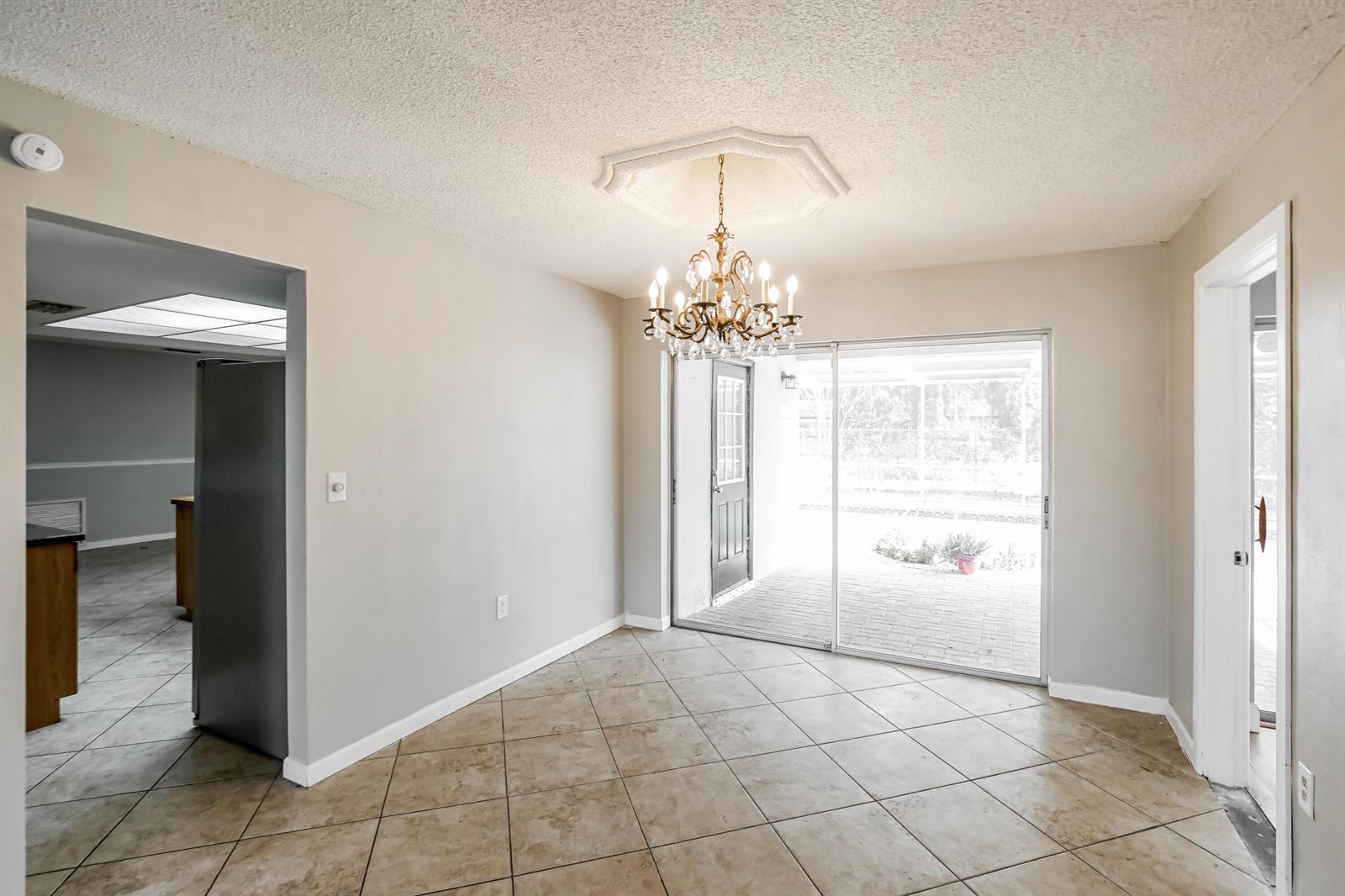 8460 Southampton Drive, Miramar FL 33025 photo 5