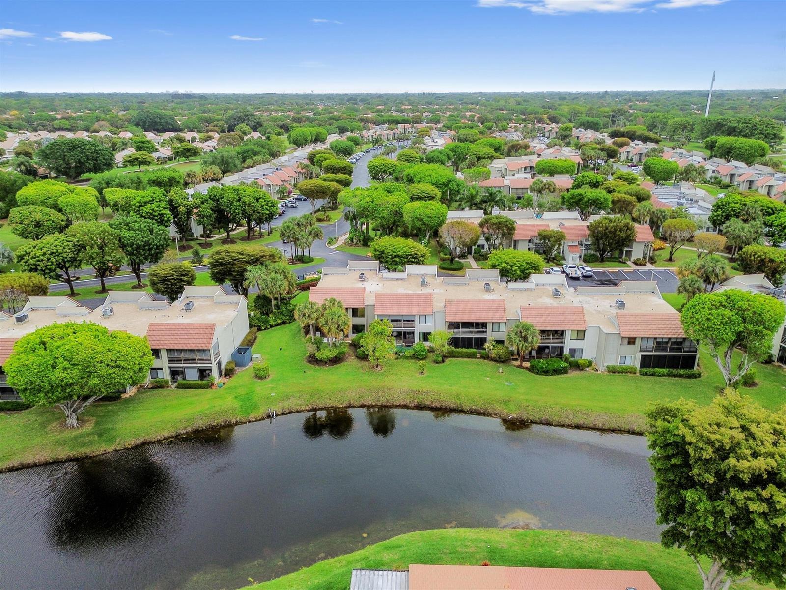 5743 Fairway Park Court # 105, Boynton Beach FL 33437 photo 2