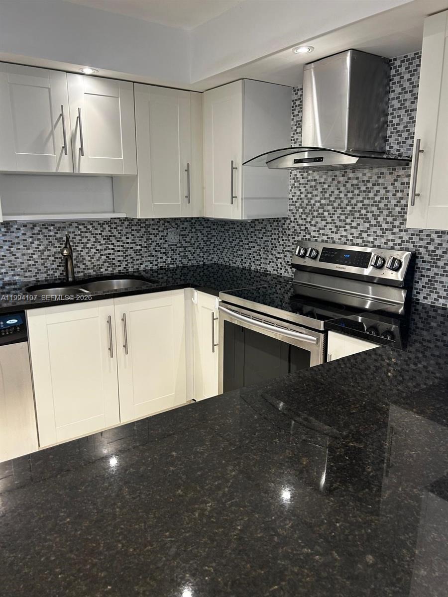 501 Three Islands Blvd # 108, Hallandale Beach FL 33009 photo 2