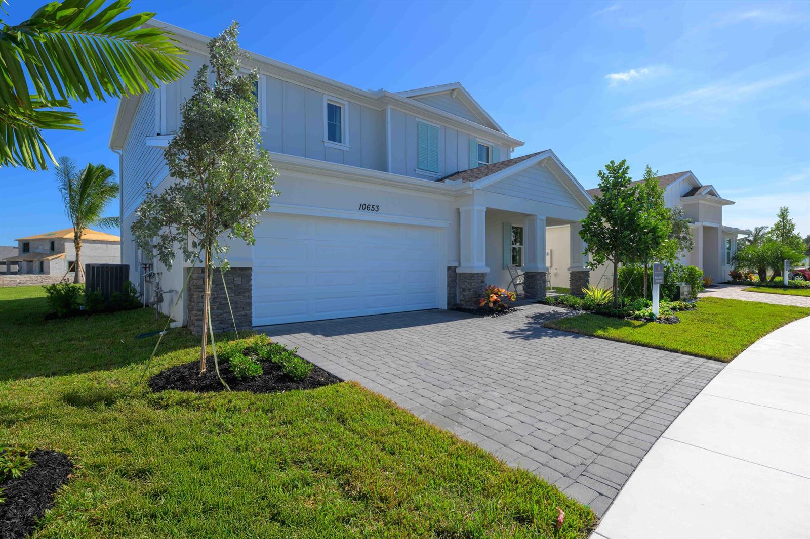 5484 NW Camberly Court, Port St. Lucie FL 34987