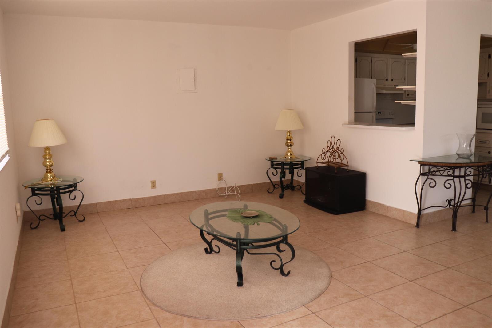 39 Valencia, Delray Beach FL 33446 photo 3