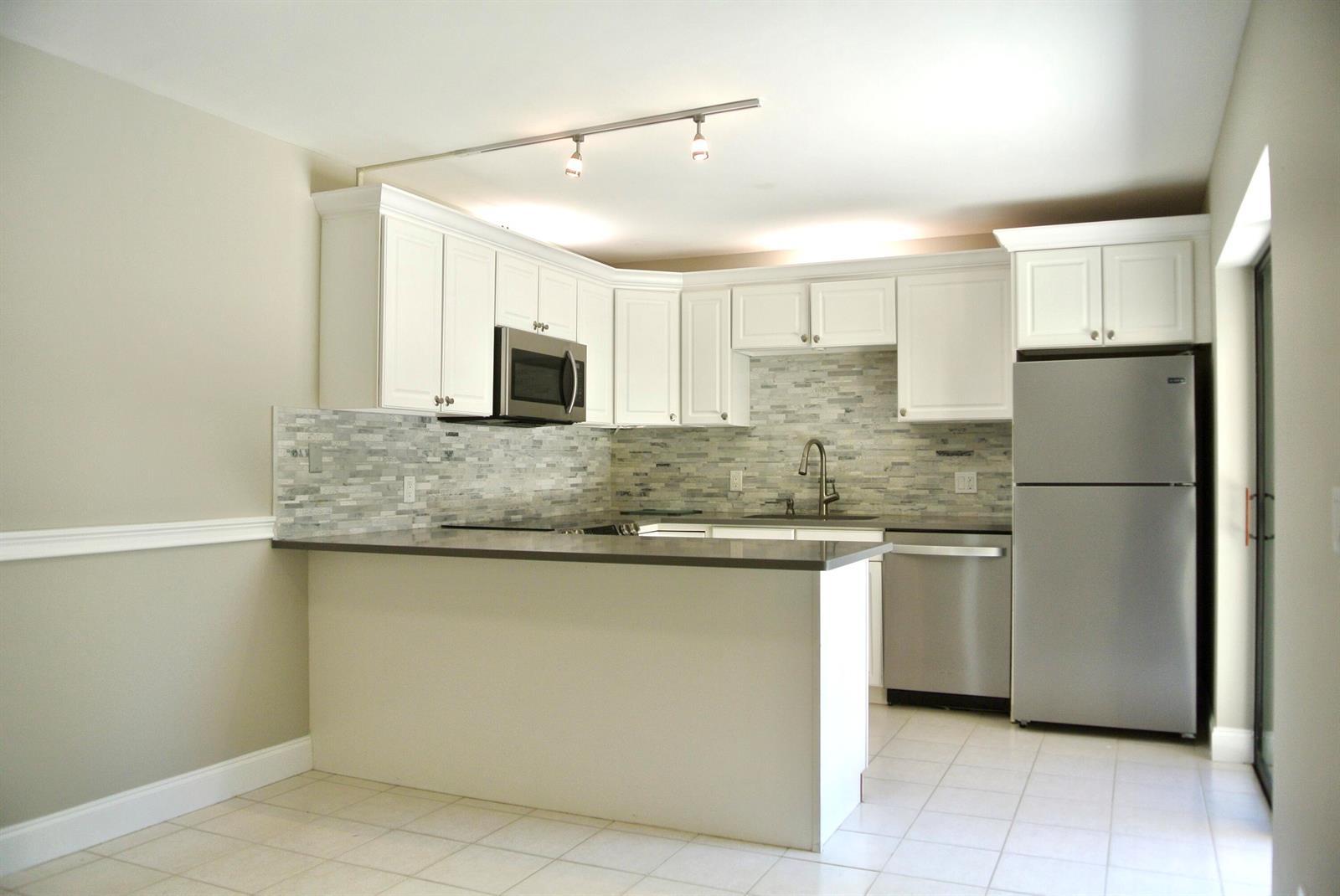 121 Ocean Cove Drive # 121, Jupiter FL 33477 photo 2