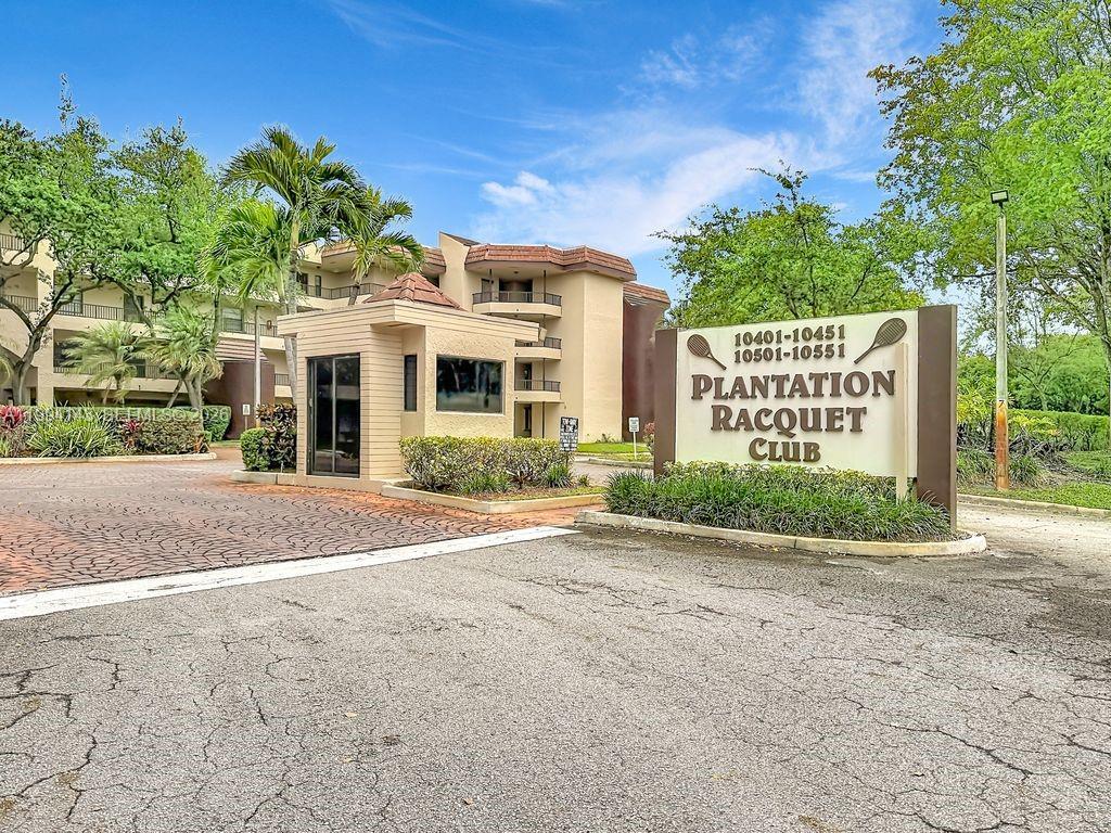 10401 W Broward Blvd # 302, Plantation FL 33324 photo 2