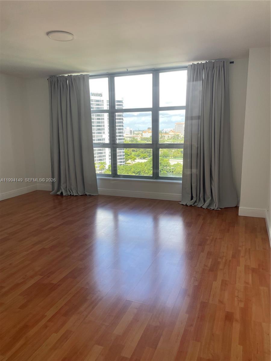 3530 Mystic Pointe Dr # 1509, Aventura FL 33180 photo 4